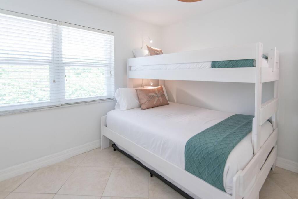 Hutchinson Island 2Br,2Ba - Private Beach Access Fort Pierce Bagian luar foto